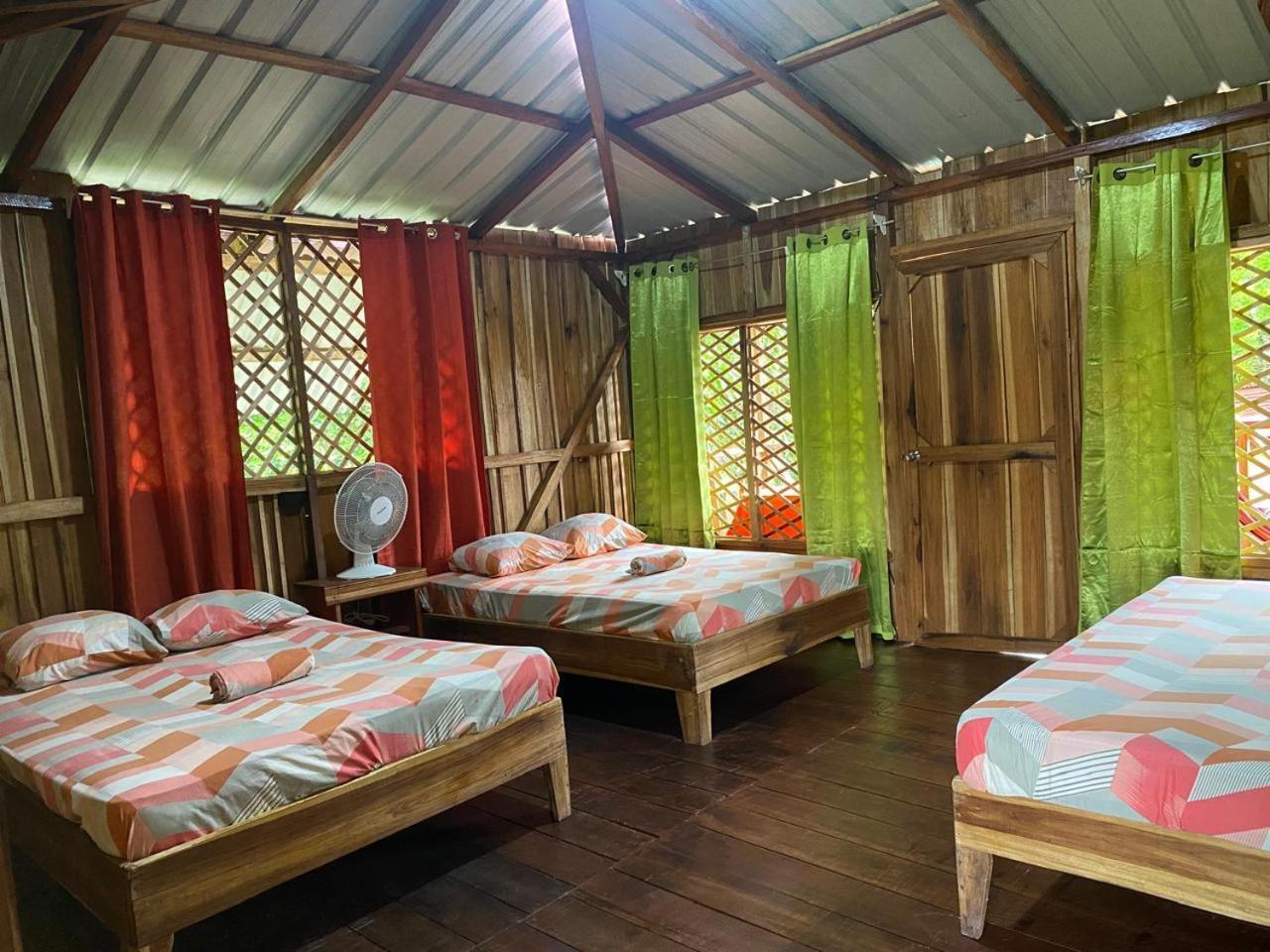 Hotel Cahuita Extérieur photo