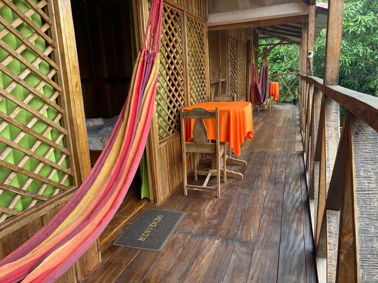 Hotel Cahuita Extérieur photo